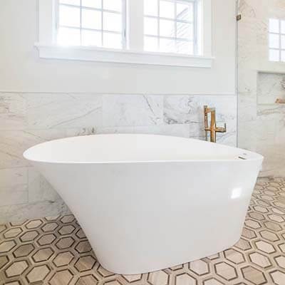 New Seabury home bath tub