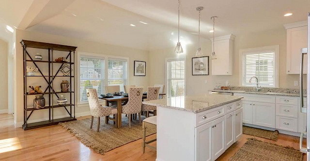 Elderberry kitchen and dining area