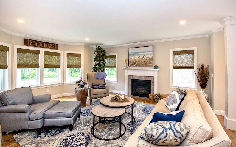Hydrangea living room
