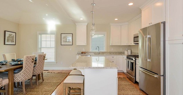 Elderberry kitchen and dining area