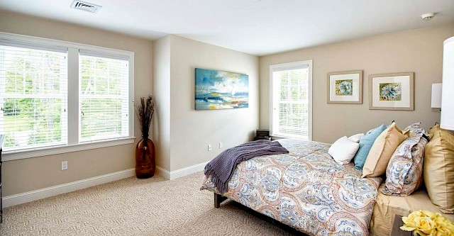 Hydrangea bedroom