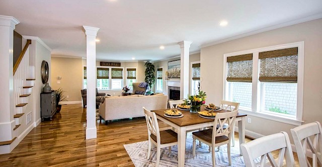 Hydrangea dining area